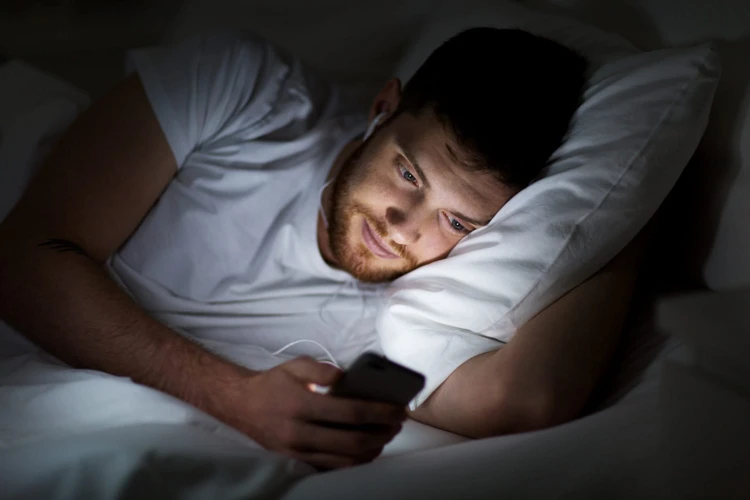 The Effects Of Technology On Sleep