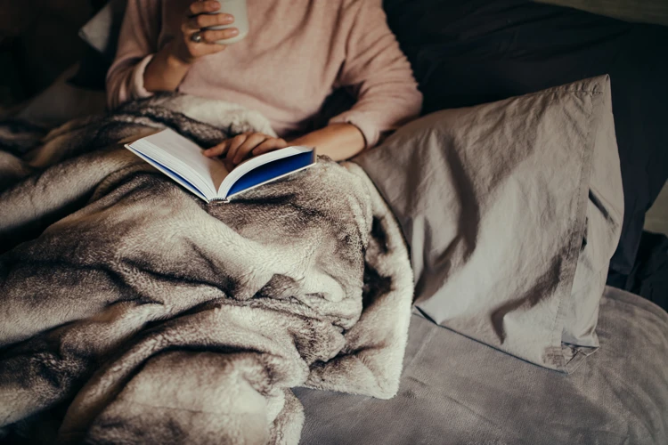 Tips For Finding The Perfect Bedtime Reading Material